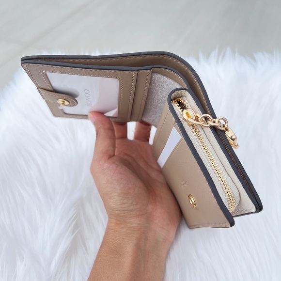 NWT Coach Snap Wallet With Dancing Kitten - Picture 6 of 8